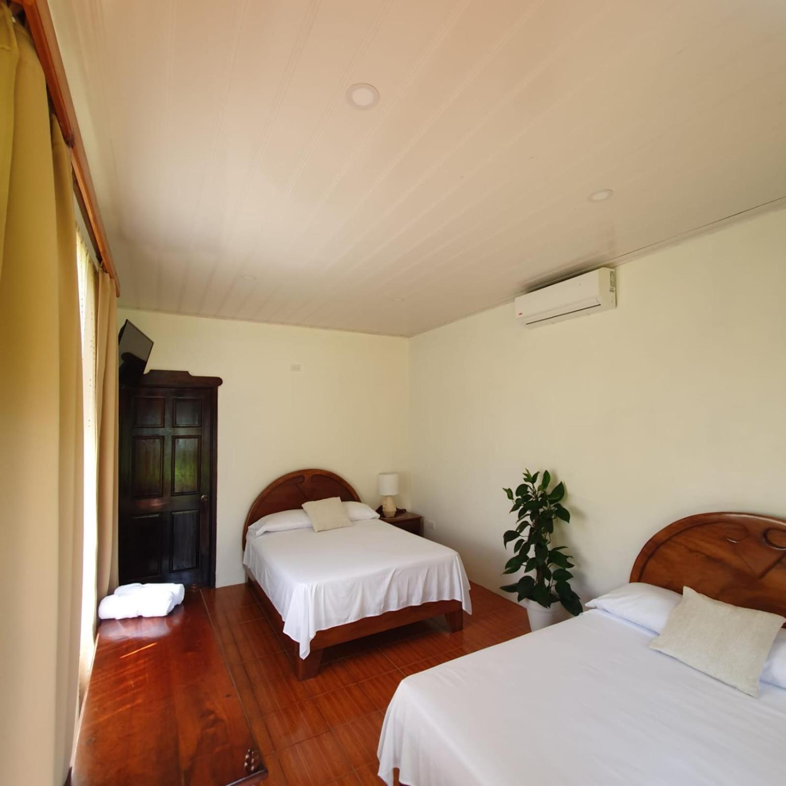 Lumbres Arenal Villa La Fortuna Kültér fotó